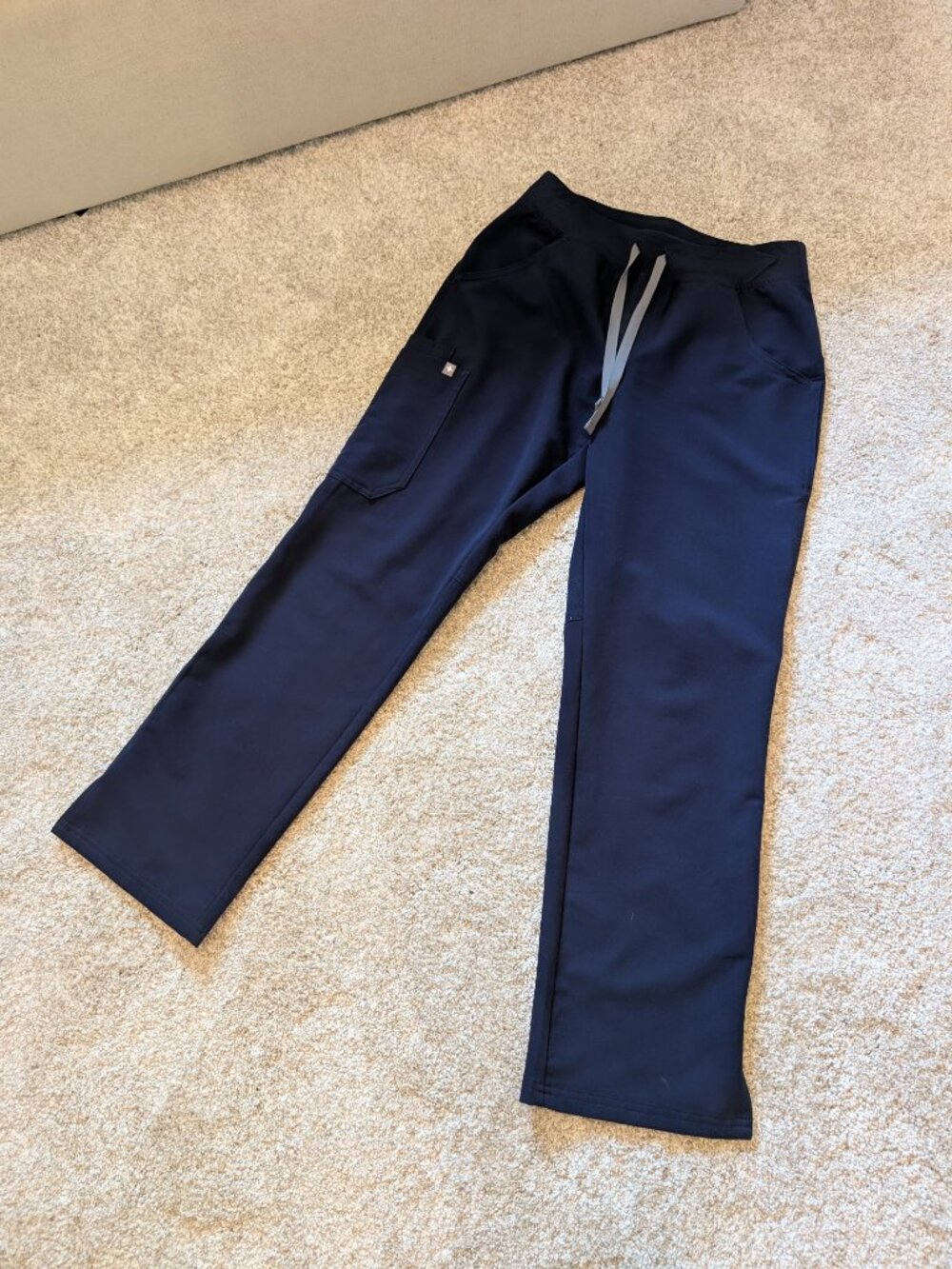 Figs Scrubs - Picture 2 of 4